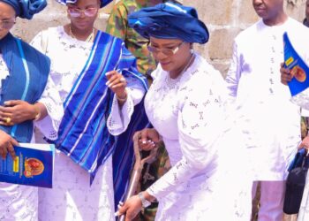 US based Socialite, Sade Green Siblings Buried Mum, Felicia Oluyemi Popoola