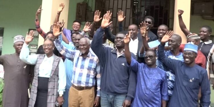 Online News Publishers Laud Dotun Oyelade