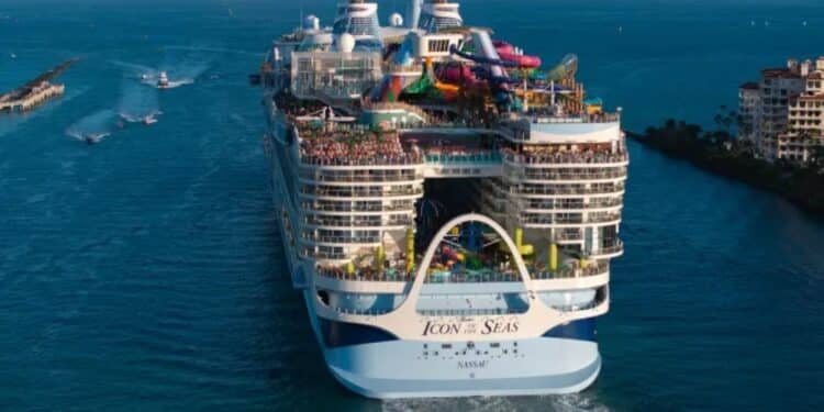 World Largest Cruise Ship