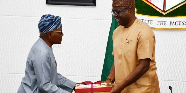 New Civil Service On The Horizon In Oyo - Makinde