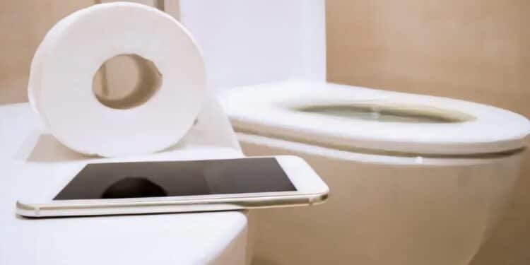 Sit On The Toilet For More Than 10 Minutes Doctor