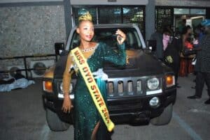 Miss Oyo 2024 won a HUMMER SUV as car prize
