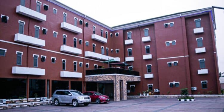 Boulevard Hotel