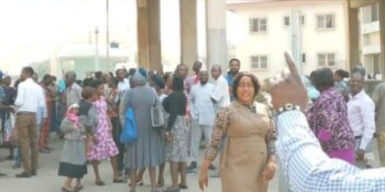 LAUTECH Teaching Hospital Workers Protest Salary