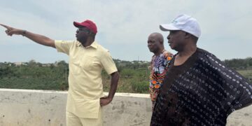Makinde Ladoja Inspect Ibadan Circular Road Project