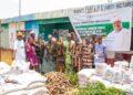 Senator Alli Distributes Seedlings To Farmers
