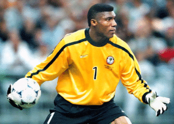 Super Eagles Legend Goalkeeper Peter Rufai Is Dead