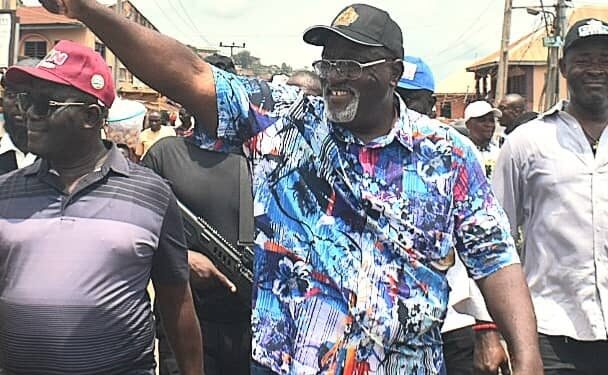 Hon olajide Odidiomo with Folajimi Oyekunle