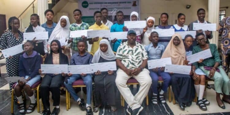 Senator Alli Pays WAEC Fees Awards Scholarships