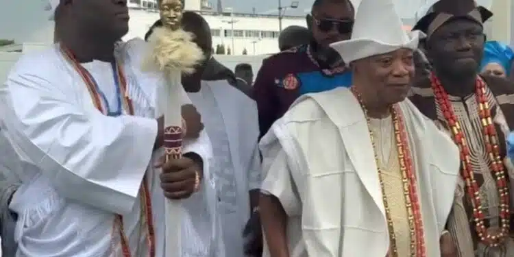 Ooni of ife Alaafin of Oyo and Adebutu Kesington