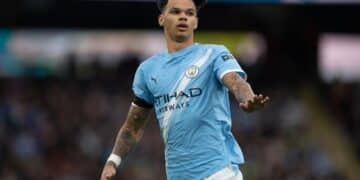 Nico O'Reilly celebrating his second goal for Manchester City against Arsenal in the EFL Cup final.