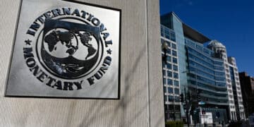 Chart showing global recession risk 2026 and IMF growth projections.