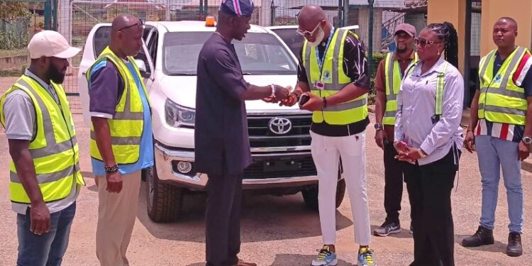 Oyo State officials presenting a kitted communication vehicle for the Ibadan Airport upgrade.