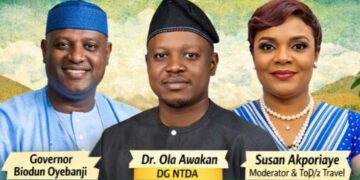 Stakeholders discussing Nigeria tourism investment