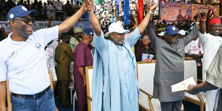 Governor Seyi Makinde declares 2027 Presidential Ambition at Mapo Hall rally.