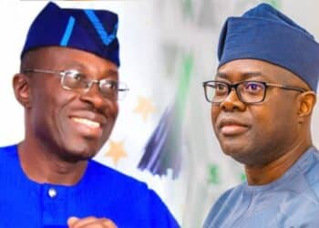 Taofeek Arapaja with Seyi Makinde