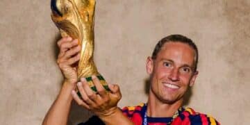 World Cup Champion Stuns Spain at 31