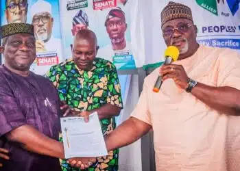 Hon. Adedeji Dhikrullahi Olajide Odidiomo with Prince Seun Adelore